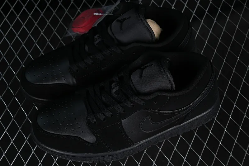 All categories Air Jordan Jordan series basketball shoes Air Jordan 1 Low Z version Air Jordan 1 Low OG "All Black" AJ1 Joe 1 all black low-top cultural casual sneakers 553558-025